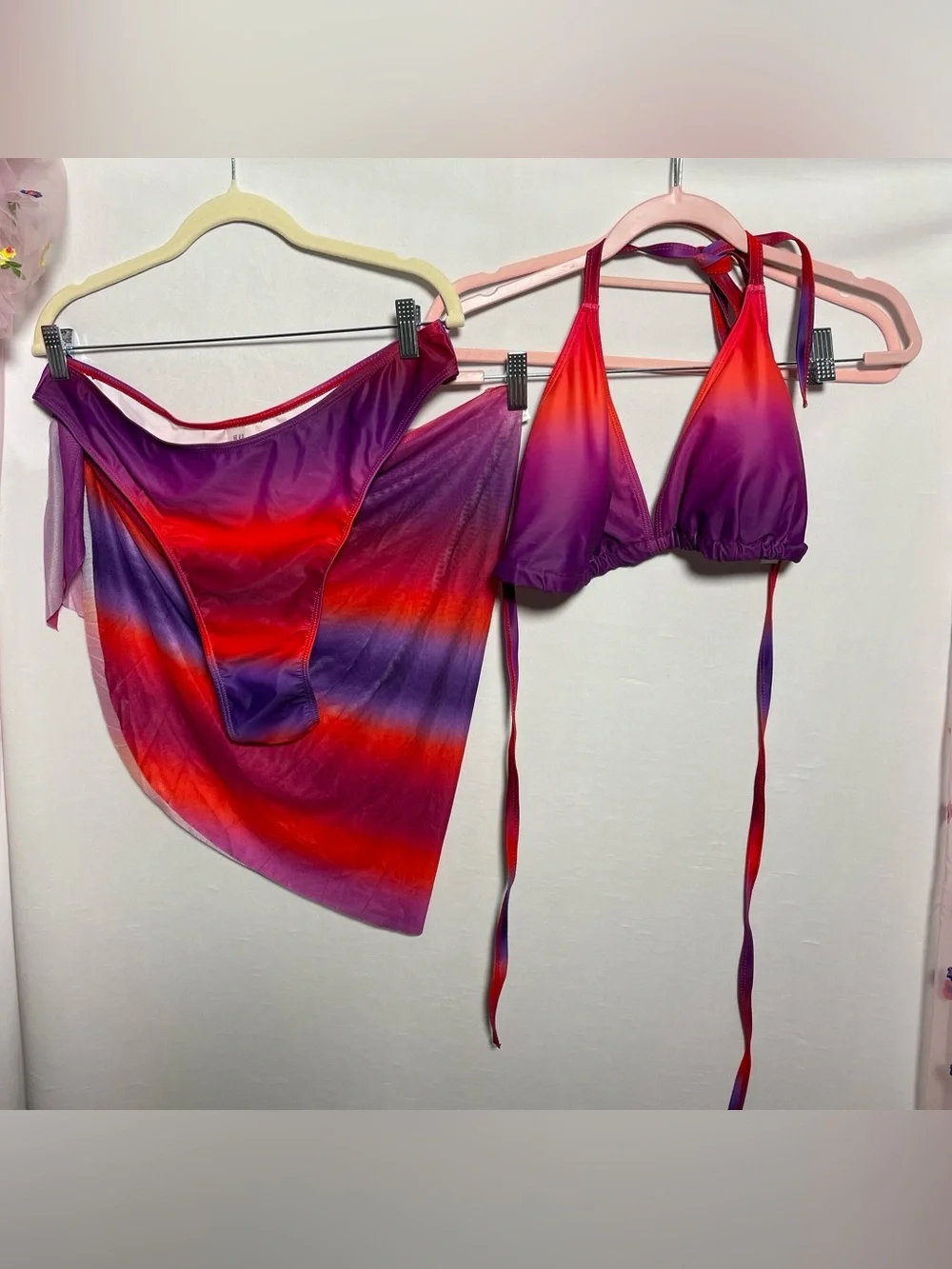 Tie-Dye Triangle Bikini Set in Red and Purple - Women Swim